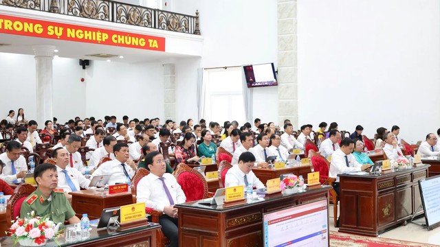 Đề xuất hỗ trợ tối đa 5 triệu đồng/th&aacute;ng đối với c&aacute;n bộ l&agrave;m việc xa nơi cư tr&uacute; - Ảnh 1.