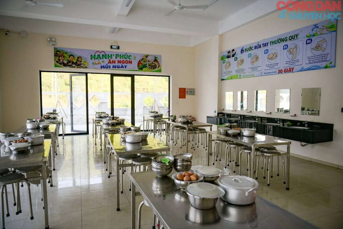 Trường mới thắp s&aacute;ng tương lai tr&ecirc;n n&uacute;i cao bi&ecirc;n giới Mường Khương - Ảnh 16.