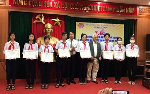 Quảng Nam: Hội Khuyến học huyện Duy Xuyên trao tặng 66 suất học bổng