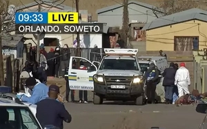 Xả súng ở Nam Phi làm 7 người thiệt mạng