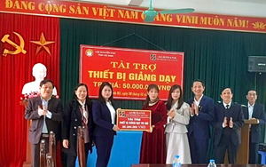 Hà Nam: Trao học bổng và phần thưởng cho gần 300 học sinh nghèo vượt khó- Ảnh 4.