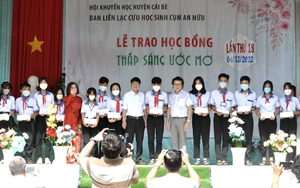 Tiền Giang: “Thắp sáng ước mơ” cho 274 học sinh, sinh viên hoàn cảnh khó khăn