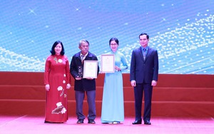 Mở đợt s&aacute;ng t&aacute;c Văn học - Nghệ thuật tổng hợp về &ldquo;L&agrave;o Cai hạnh ph&uacute;c&rdquo; - Ảnh 10.