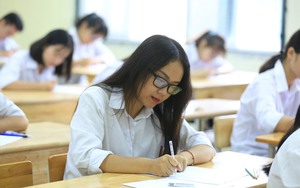 Học sinh lớp 10 Hà Nội chọn môn Vật lý, Tin học nhiều nhất