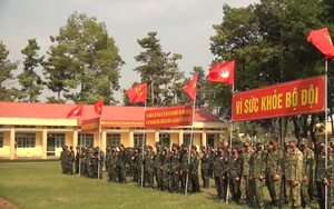 Niềm vui bước ch&acirc;n v&agrave;o Học viện Bi&ecirc;n ph&ograve;ng của ch&agrave;ng trai người Dao bi&ecirc;n giới L&agrave;o Cai - Ảnh 10.