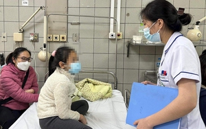 Vụ học sinh bị ngộ độc ở Hà Nội: Số bệnh nhi tiếp tục tăng