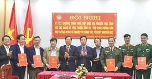 Ngày 3/3, Hội Khuyến học tỉnh Thái Bình tổ chức hội nghị ký kết chương trình phối hợp với các đảng ủy trực thuộc Tỉnh ủy Thái Bình; tổ chức hội thảo hướng dẫn một số nội dung về nghiệp vụ công tác tổ chức khuyến học.