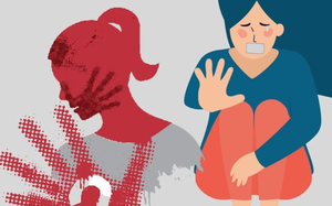 Học sinh lớp 8 hành hung, hất bạn học xuống hồ nước tại phường Yên Bái (Lào Cai) - Ảnh 3.