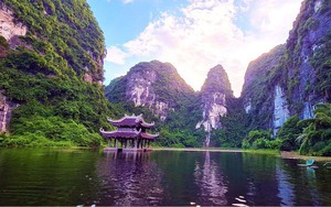Khám phá cảnh sắc tuyệt đẹp của "Hạ Long thứ hai" ở Việt Nam