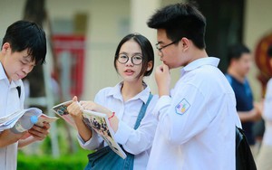 Chương trình, phương án thi cử thay đổi, học sinh lớp 9 căng thẳng vì áp lực - Ảnh 1.