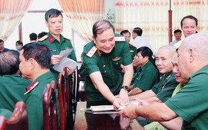 Tổng Bí thư Tô Lâm: "Người có công với cách mạng là tài sản quý báu của dân tộc" - Ảnh 10.