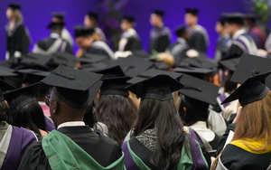 Anh giải quyết t&igrave;nh trạng nhiều học sinh nghỉ học thường xuy&ecirc;n thế n&agrave;o? - Ảnh 5.