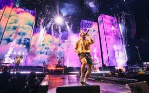 “Moments of Wonder” - Đại nhạc hội đặc biệt kỷ niệm 80 năm Quốc khánh với dàn sao “khủng”: DJ Snake, J Balvin...- Ảnh 8.