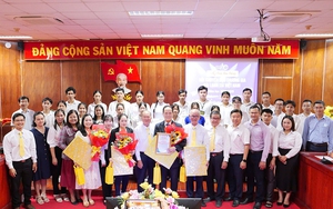 GS.TS Nguyễn Thị Doan, Chủ tịch Hội Khuyến học Việt Nam làm việc với Trường Đại học Trà bong da truc tiep ngoai hang anh - Ảnh 7.
