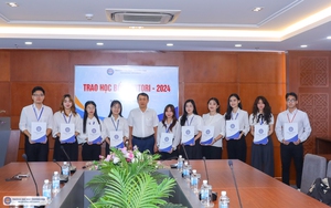 Đoàn học sinh Việt Nam giành mưa giải thưởng tại cuộc thi Toán và Khoa học Thế giới - WMSC 2024- Ảnh 12.