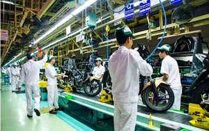 Chủ tịch Honda tự nguyện giảm gần 1/3 lương với tinh thần chấp nhận th&aacute;ch thức - Ảnh 2.