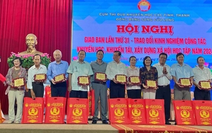 Cụm 8 giao ban c&ocirc;ng t&aacute;c khuyến học, khuyến t&agrave;i, x&acirc;y dựng x&atilde; hội học tập năm 2025 - Ảnh 5.