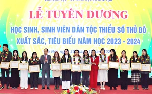 Hà Nội hỗ trợ học sinh trường dân tộc nội trú 15kg gạo/tháng - Ảnh 6.