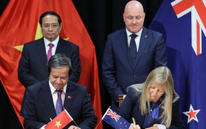 8 học sinh Việt Nam được trao học bổng hệ đại học đầu tiên của chính phủ New Zealand - Ảnh 2.