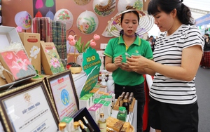 Hội chợ OCOP: Đặc sản Việt rộn ràng “xuất ngoại” - Ảnh 5.