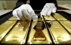 Ngày 10/3: Giá vàng trong nước chạm ngưỡng 82 triệu đồng/lượng