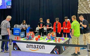 Tổng kết, trao giải "Ng&agrave;y hội tiếng Anh STEM Robotics" cấp tiểu học H&agrave; Nội - Ảnh 9.