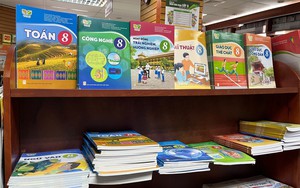 Nhà xuất bản Giáo dục Việt Nam thông tin về giảm giá sách giáo khoa biên soạn theo Chương trình giáo dục phổ thông 2018