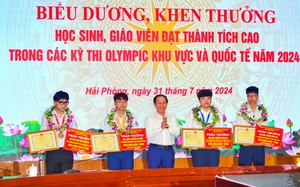 Hải Phòng: Khen thưởng hơn 2,7 tỷ đồng cho giáo viên, học sinh đạt giải tại các Kỳ thi Olympic