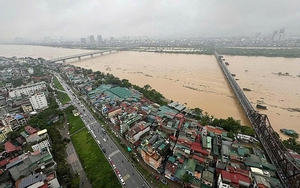 Bộ Giáo dục và Đào tạo yêu cầu tổ chức dạy học linh hoạt, phù hợp với các trường ảnh hưởng bão lũ - Ảnh 4.