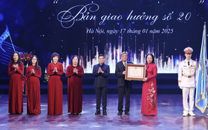 Trường Tiểu học Đo&agrave;n Thị Điểm đ&oacute;n nhận danh hiệu Anh h&ugrave;ng Lao động - Ảnh 10.