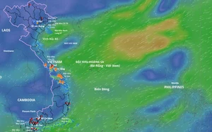 Bão FENGSHEN hình thành trên Biển Đông, đang mạnh lên - Ảnh 2.