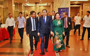 Tổng Bí thư Tô Lâm dự tọa đàm với các chuyên gia công nghệ hàng đầu của Anh và thế giới  - Ảnh 5.