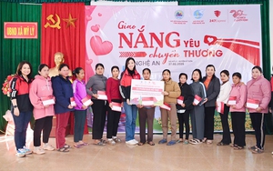 Hội phụ nữ Nghệ An chung tay khắc phục, xây dựng nhà bị sập sau bão cho hội viên- Ảnh 7. Hội phụ nữ Nghệ An chung tay khắc phục, xây dựng nhà bị sập sau bão cho hội viên- Ảnh 7.