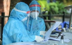 Bộ trưởng Bộ Y tế trả lời về việc tăng phụ cấp cho nhân viên y tế- Ảnh 3.