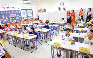 Bộ Giáo dục và Đào tạo đề xuất lộ trình tăng lương giáo viên theo 2 giai đoạn - Ảnh 3.