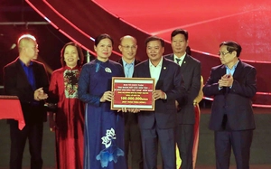 Trung ương Hội Khuyến học Việt Nam ủng hộ đồng bào bị ảnh hưởng bão lũ các tỉnh Nam Trung Bộ - Ảnh 7.