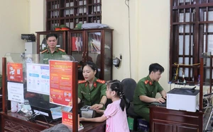 Hướng dẫn cấp thẻ căn cước v&agrave; số định danh c&aacute; nh&acirc;n với c&ocirc;ng d&acirc;n Việt Nam định cư ở nước ngo&agrave;i- Ảnh 2.