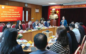 Trung ương Hội Khuyến học Việt Nam chúc mừng các nhà giáo nhân ngày Nhà giáo Việt Nam - Ảnh 9.