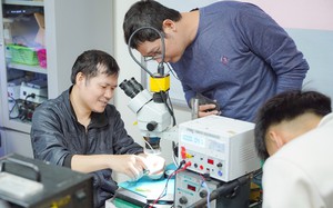 "Bắt tay" doanh nghiệp, trường nghề đưa đ&agrave;o tạo đến gần thực tiễn sản xuất - Ảnh 2.