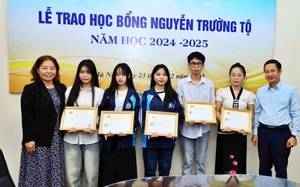 Quỹ Khuyến học Việt Nam v&agrave; Quỹ VNHELP trao học bổng Nguyễn Trường Tộ cho sinh vi&ecirc;n ti&ecirc;u biểu - Ảnh 1.