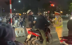 Tăng cường kiểm tra nồng độ cồn toàn quốc, người dân ra đường phải tuyệt đối tuân thủ luật giao thông - Ảnh 1.