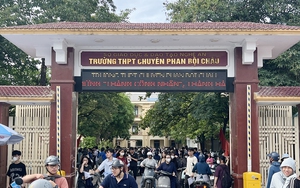 Bé gái chào đời nguyên vẹn trong túi ối hiếm gặp ở Nghệ An - Ảnh 3.