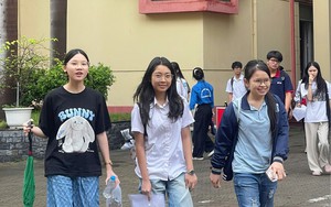 Hơn 102.000 thí sinh Hà Nội bắt đầu thi môn đầu tiên vào lớp 10- Ảnh 2.
