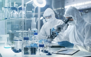 Một đại học chi hàng chục tỉ cấp học bổng trong mùa tuyển sinh 2025 - Ảnh 2.