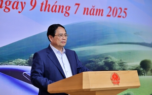 Bộ Tài chính đề xuất 2 kịch bản tăng trưởng năm 2025 - Ảnh 1.