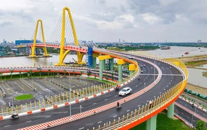 Vingroup nhận Huân chương lao động hạng Nhất vì thành tích đặc biệt xuất sắc tại Trung tâm Hội chợ Triển lãm Quốc gia - Ảnh 3.