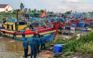 Bão số 5 có xu hướng giảm cấp độ trong 6 giờ tới - Ảnh 2.