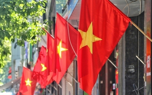 Đảng, Nh&agrave; nước tặng qu&agrave; nh&acirc;n dịp ch&agrave;o mừng Đại hội Đảng XIV v&agrave; Tết Nguy&ecirc;n đ&aacute;n B&iacute;nh Ngọ 2026 - Ảnh 3.