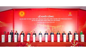 Khai mạc Đại hội đại biểu Đảng bộ thành phố Hải Phòng lần thứ I, nhiệm kỳ 2025 - 2030 - Ảnh 8.