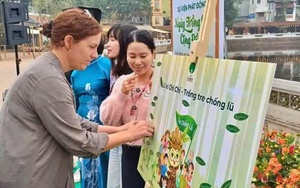 Tổng B&iacute; thư T&ocirc; L&acirc;m dự Lễ Ph&aacute;t động Tết trồng c&acirc;y đời đời nhớ ơn B&aacute;c Hồ - Ảnh 6.